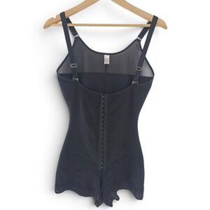 Shapewear Bodysuit Women Size XL Black Adjustable Hook Eye and Straps Lace Trim